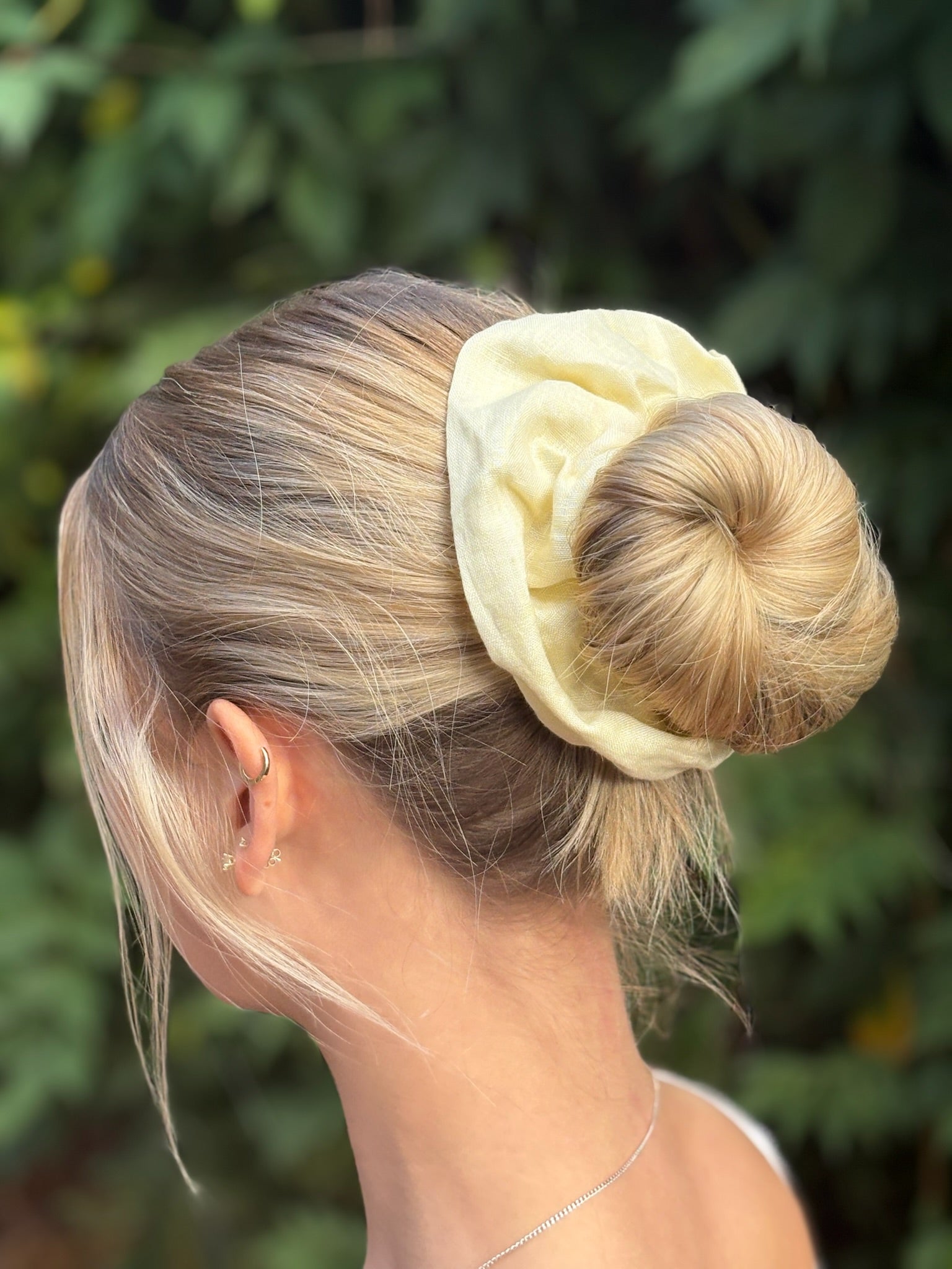 #color_Primrose Yellow